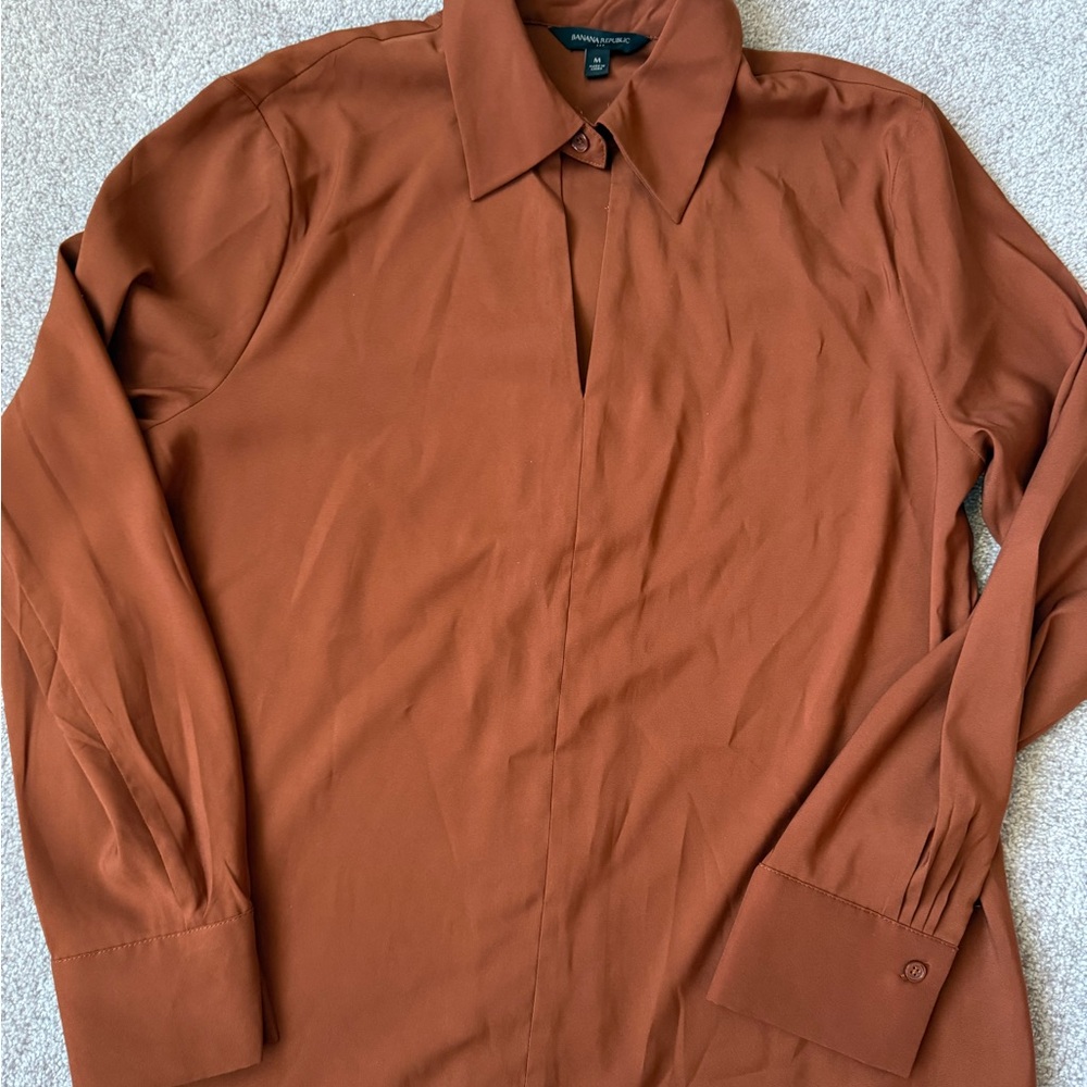 Banana Republic women's Rust Long-Sleeve Shirt